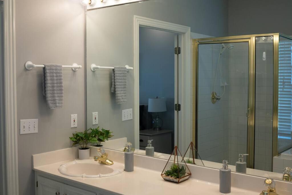 Villa Walking Distance To Coler Mtn Bike - 3Br 2Ba Bentonville Exterior foto